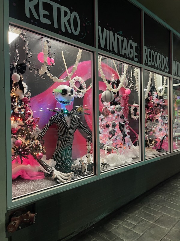 Uncle Junkee The Riverwalk District